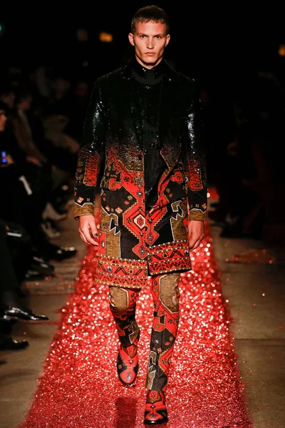 Look 55